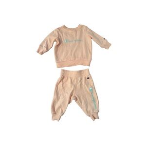 Champion Sweatshirt and Sweatpant Set